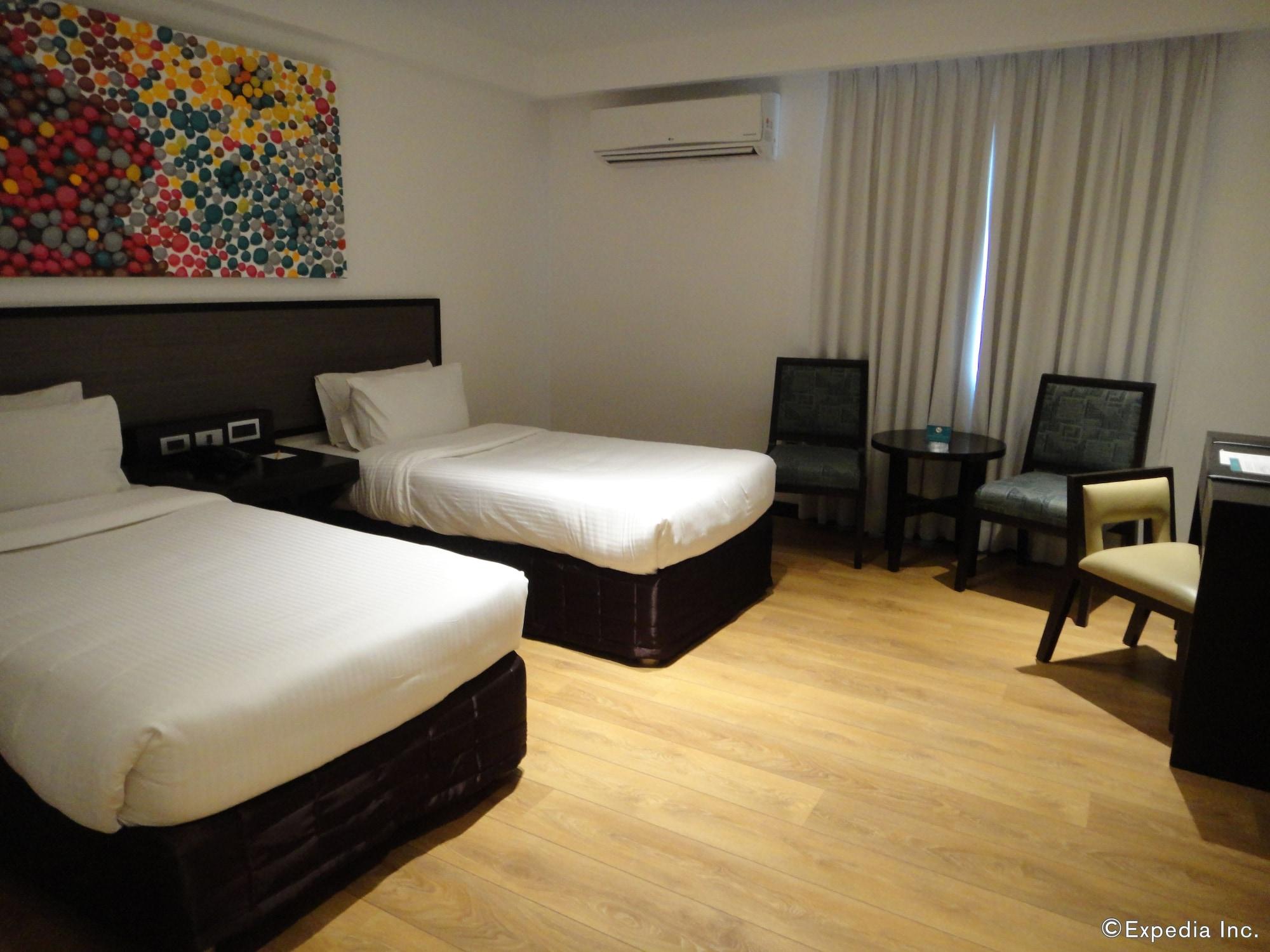 Century Hotel Анхелес Екстериор снимка